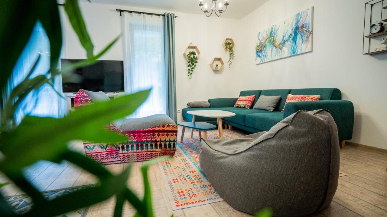 Family Treez Premium Apartments Пояна-Брашов Экстерьер фото