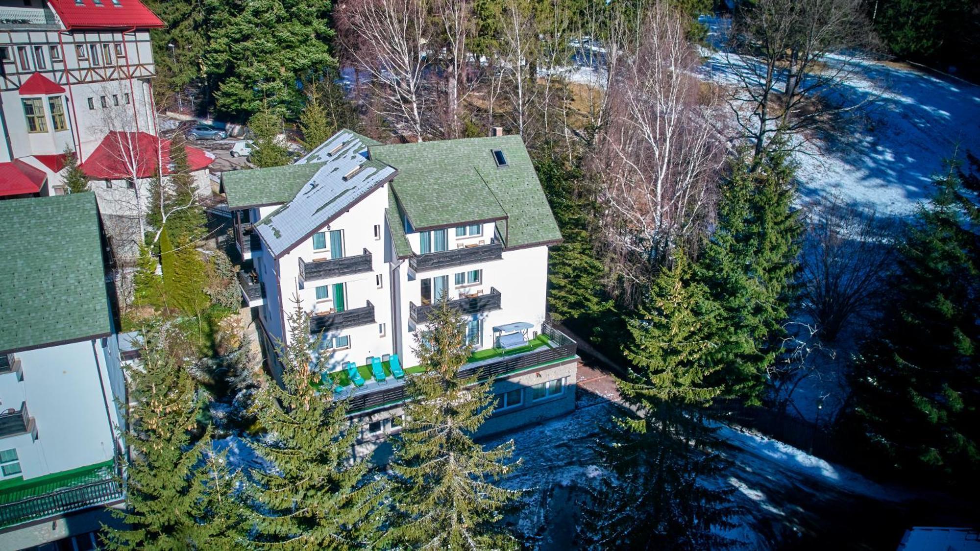 Family Treez Premium Apartments Пояна-Брашов Экстерьер фото